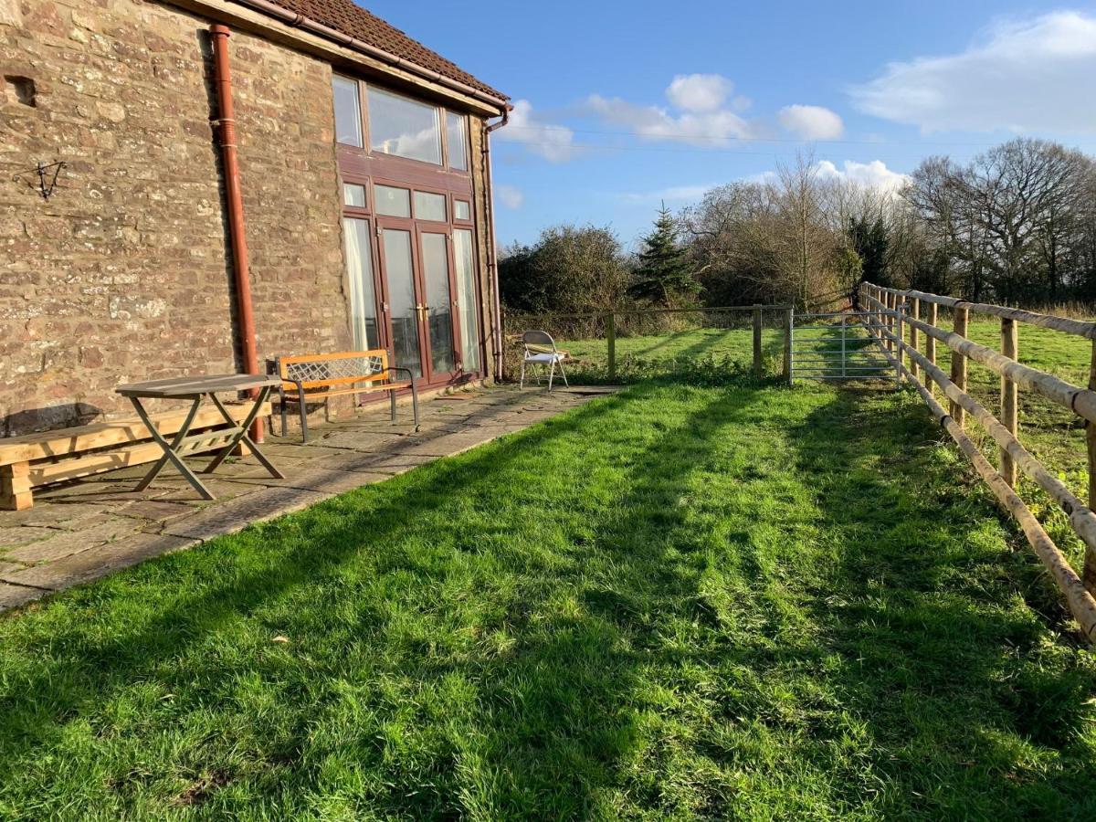 Villa Edge Barn Woolaston Exterior foto