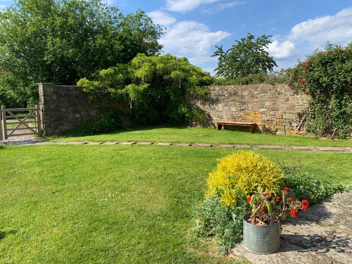 Villa Edge Barn Woolaston Exterior foto